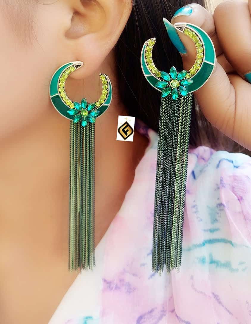 Buy Modern Party Wear Earrings For Girls Online | Pearls of Korea