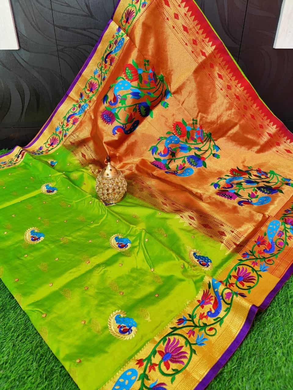 Buy Rust Color Soft Silk Brocket Saree for Women - Silk Museum –  SILKMUSEUMONLINE