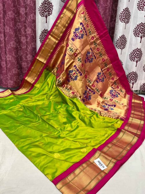 Pure Kadiyal Paithani with Big Border 5