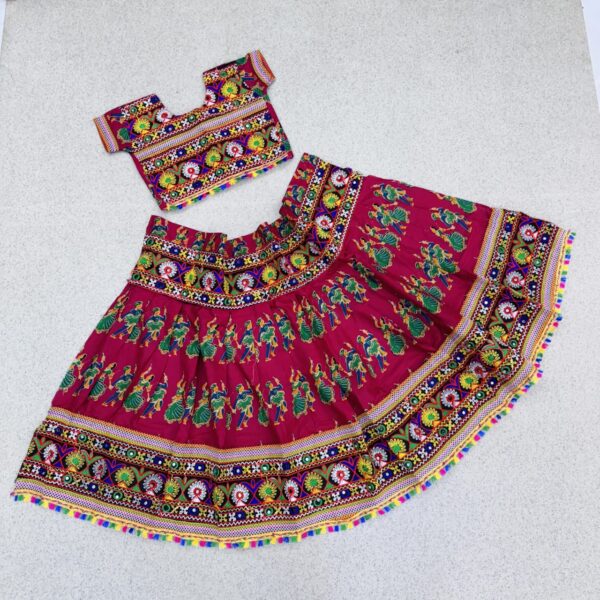 💃 Presenting Navratri Traditional Lehnga Catalogue : Dandiya Print - Image 3
